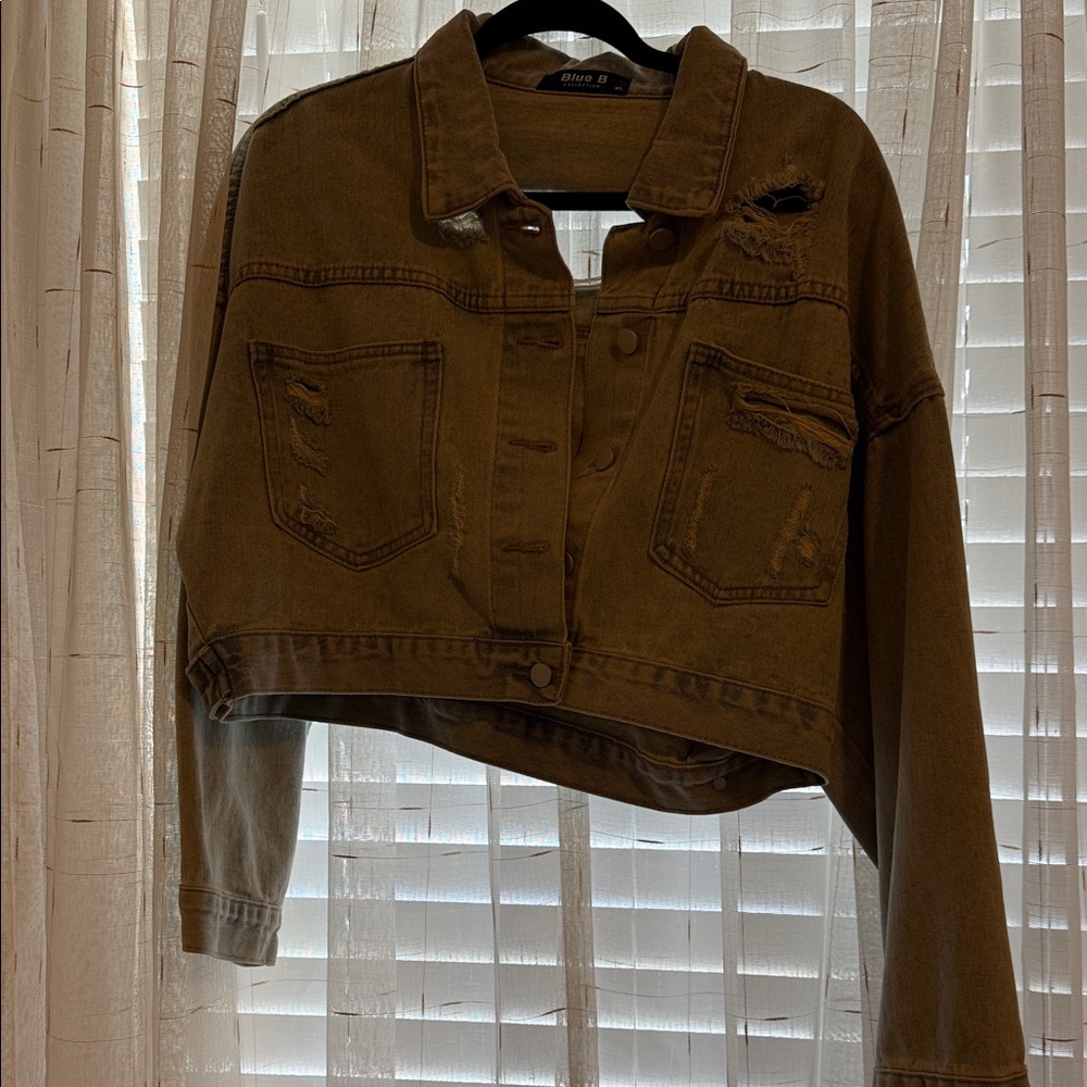 Stylish Distressed Denim Jacket in Tan